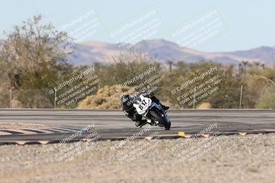 media/Dec-06-2025-CVMA (Sat) [[4a896cc04c]]/Race 8- Formula 40 MW and LW/